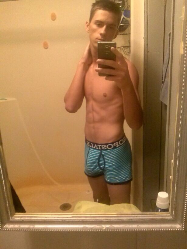 sexy-teen-guys-self-shots-free